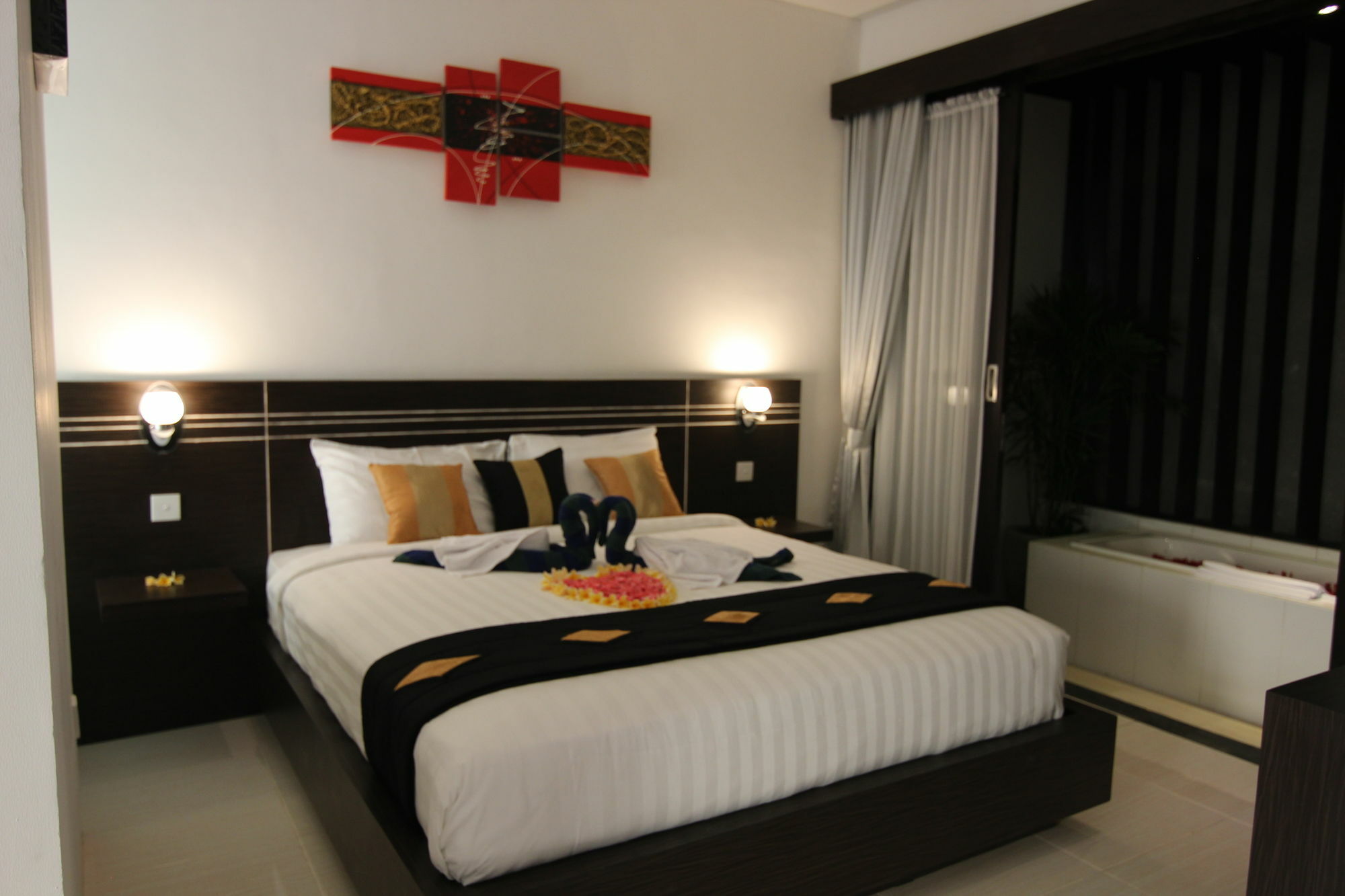 The Diana Suite Kuta  Ngoại thất bức ảnh